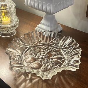 Vintage Federal Glass Pioneer Pattern Serving Bowl Clear Fruit Pressed Glass